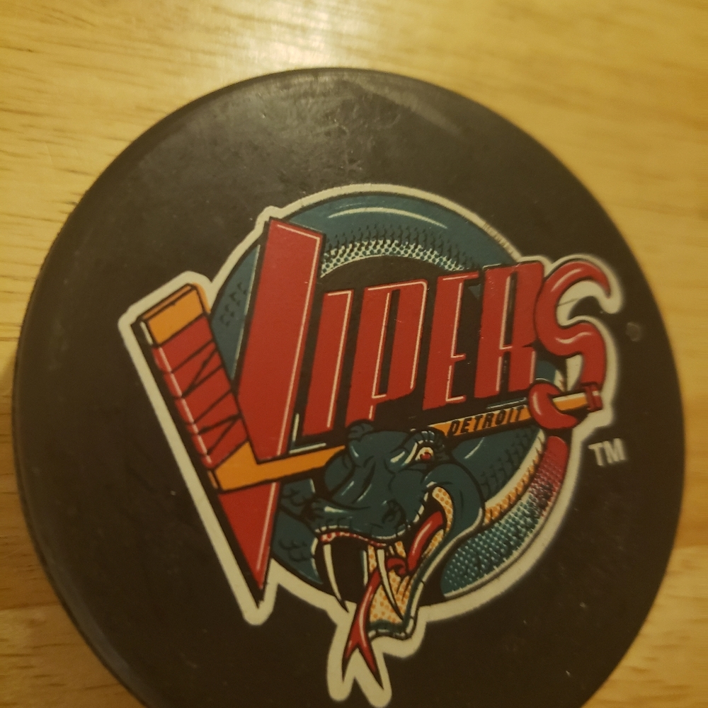 Detroit Vipers Vintage Hockey Puck